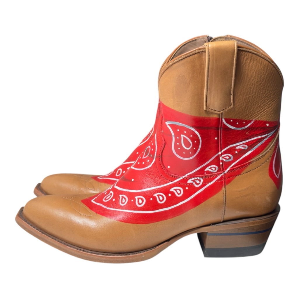 Alvies Women's Ankle Boots | The Rainey | 8 B Limited Edition David Regone